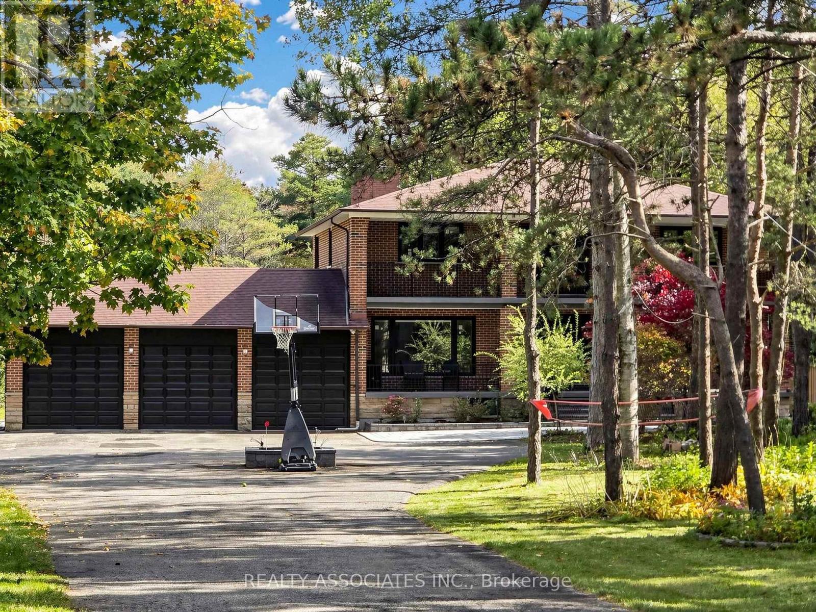 16671 48 Highway Property Photo 3