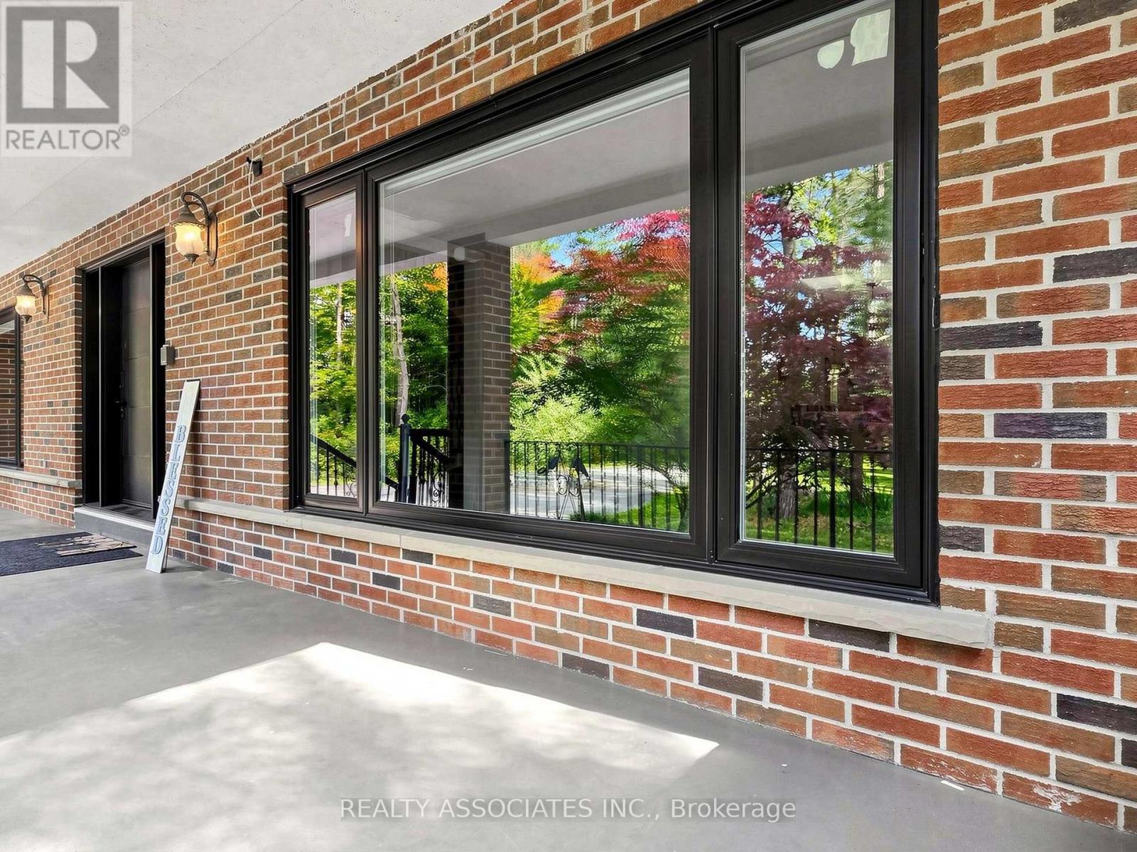 16671 48 Highway Property Photo 6