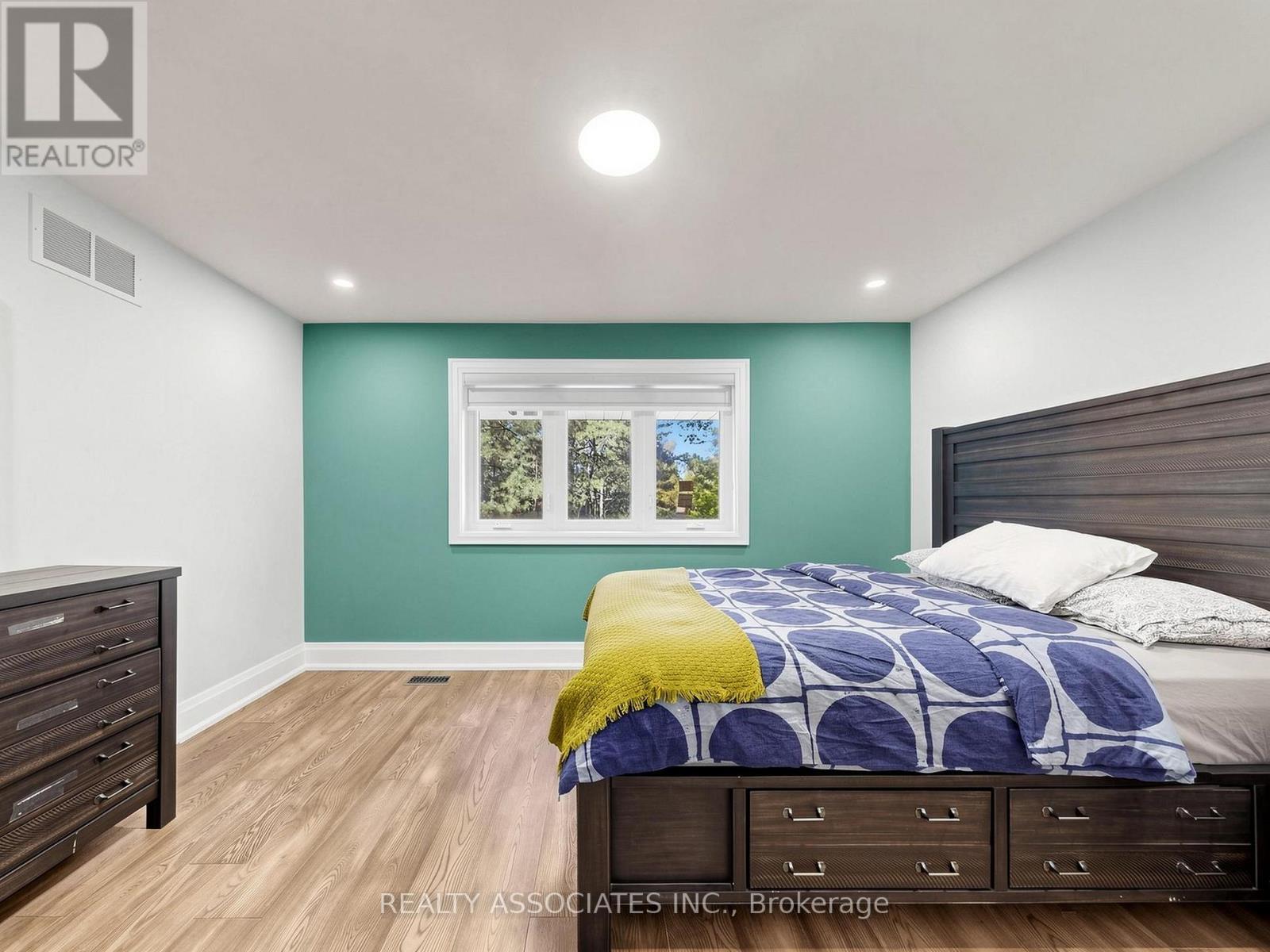 16671 48 Highway Property Photo 26