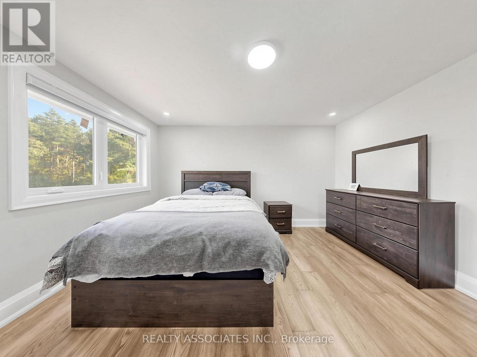 16671 48 Highway Property Photo 29