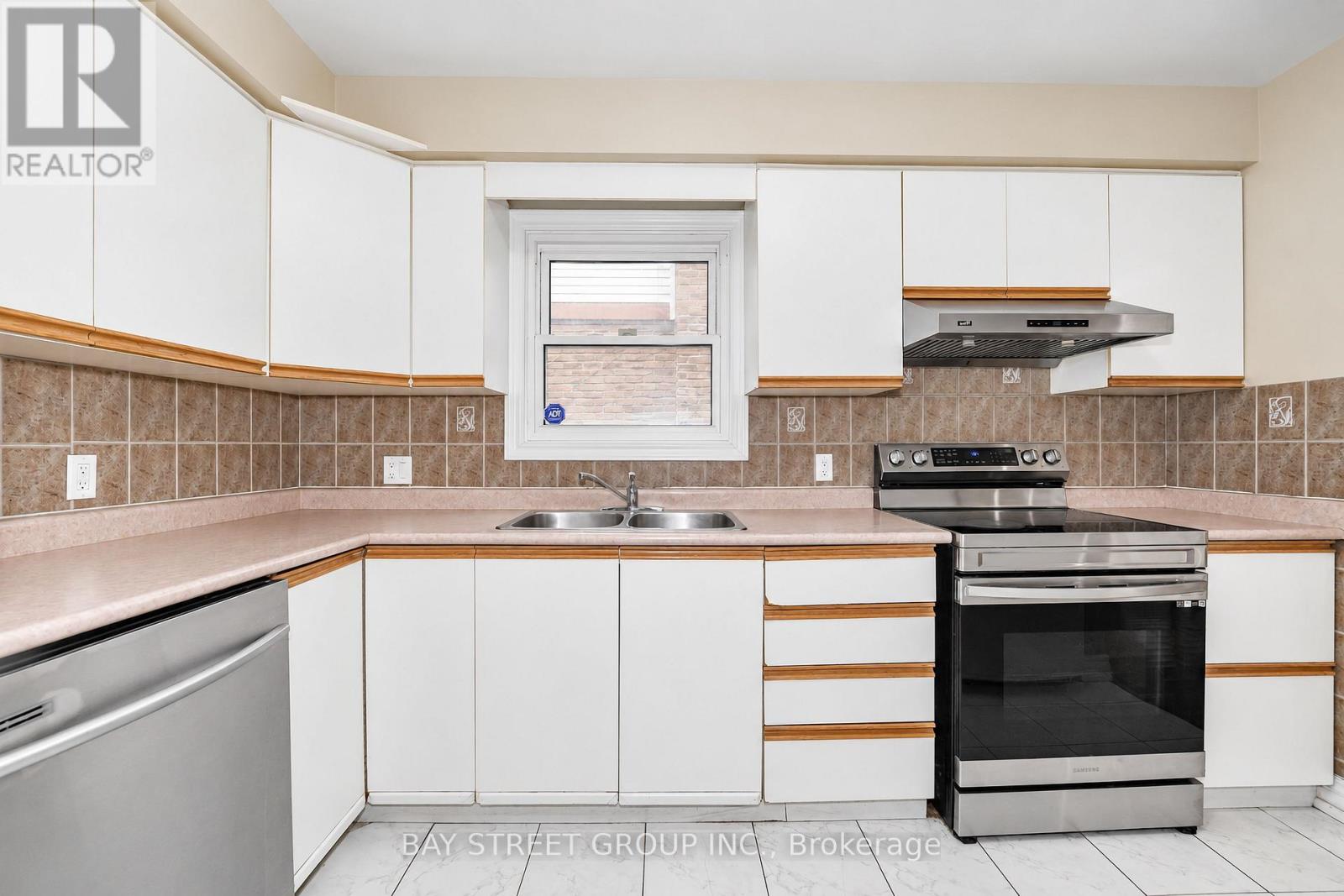 25 Karma Road Property Photo 12