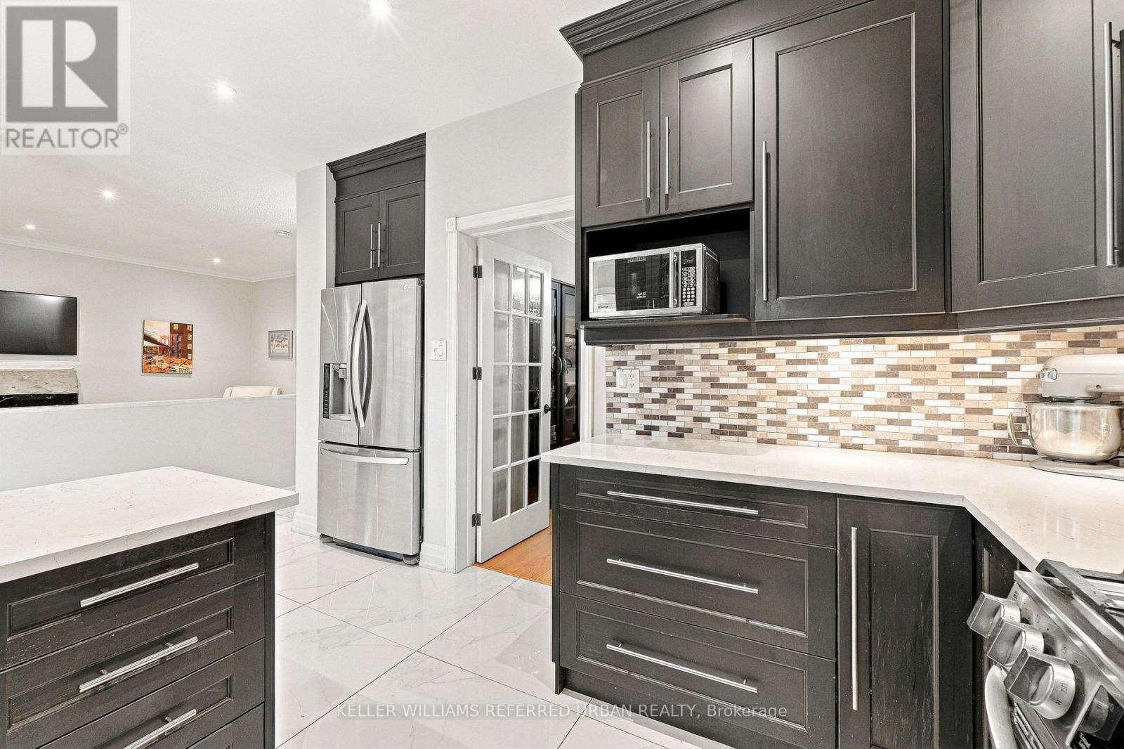 63 Oatlands Crescent Property Photo 12