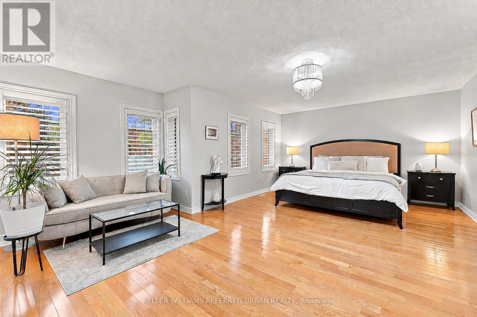 63 Oatlands Crescent Property Photo 22