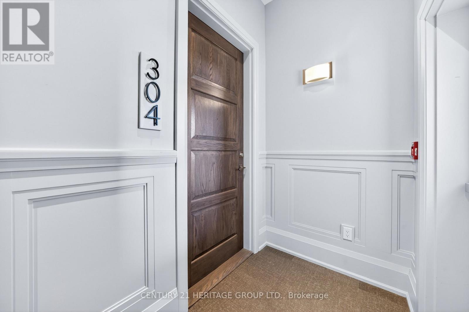 304 - 400 Park Avenue Property Photo 2