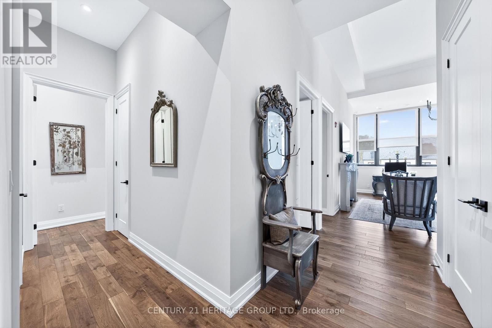 304 - 400 Park Avenue Property Photo 4