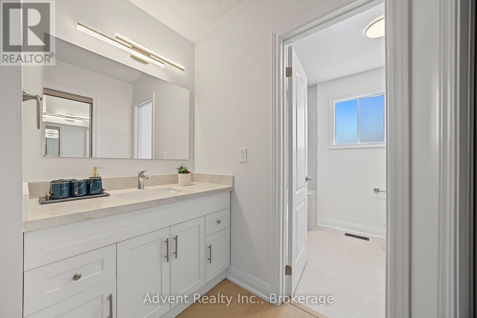 108 Valleyway Crescent Property Photo 30