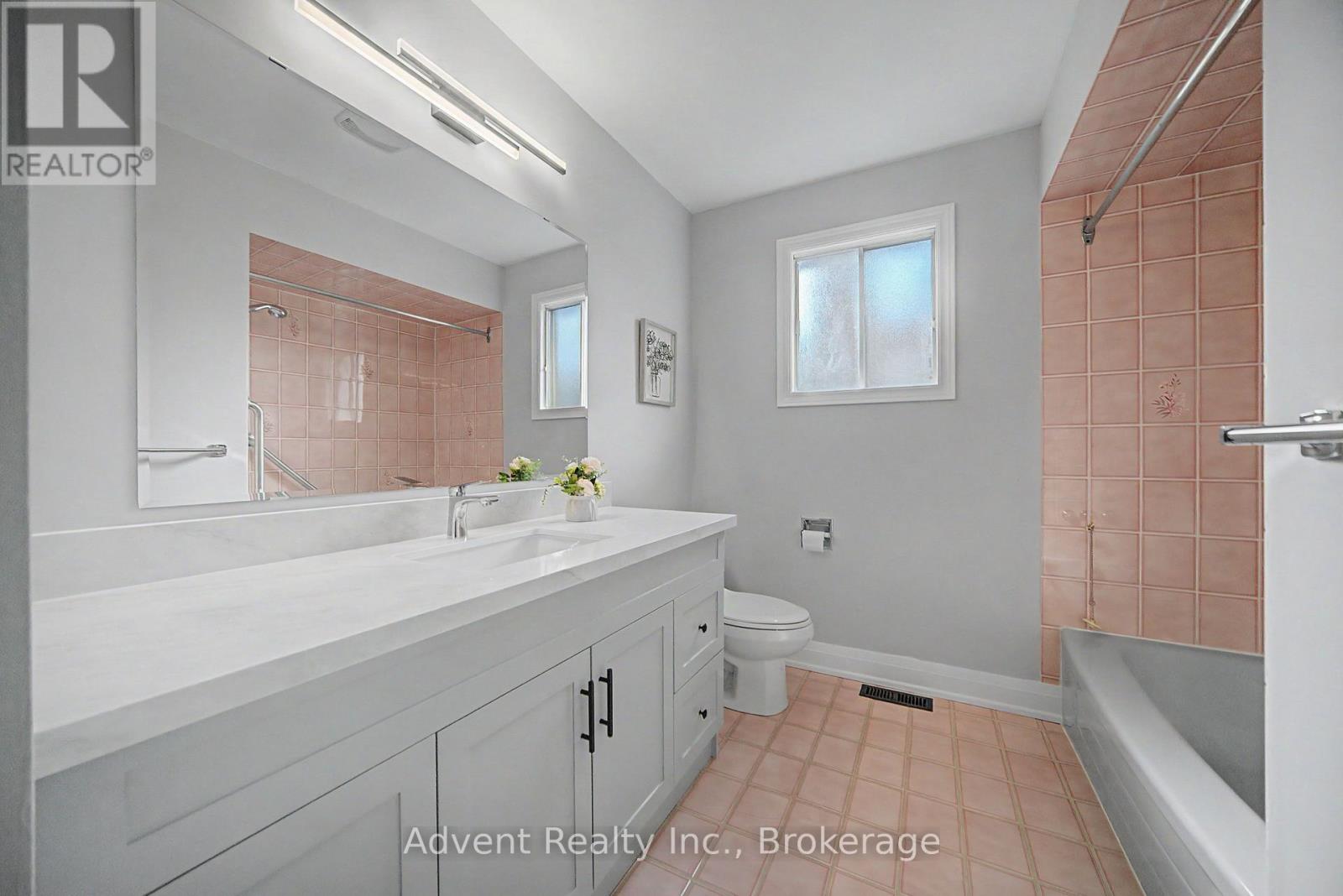 108 Valleyway Crescent Property Photo 36