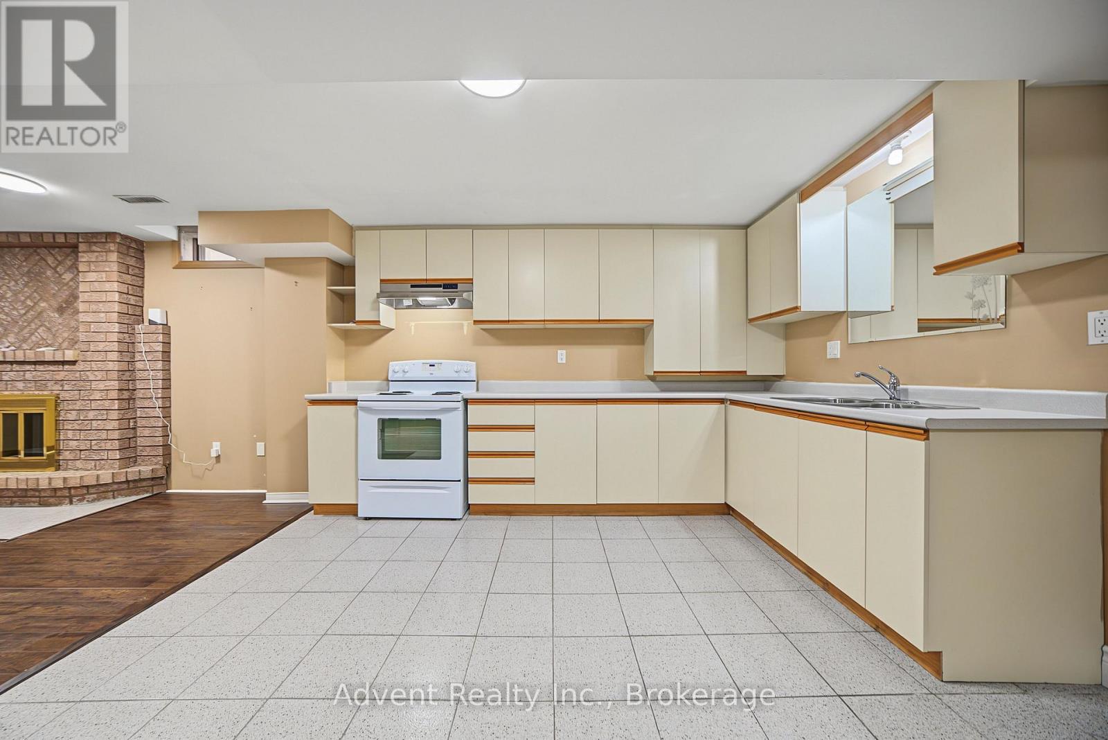 108 Valleyway Crescent Property Photo 41