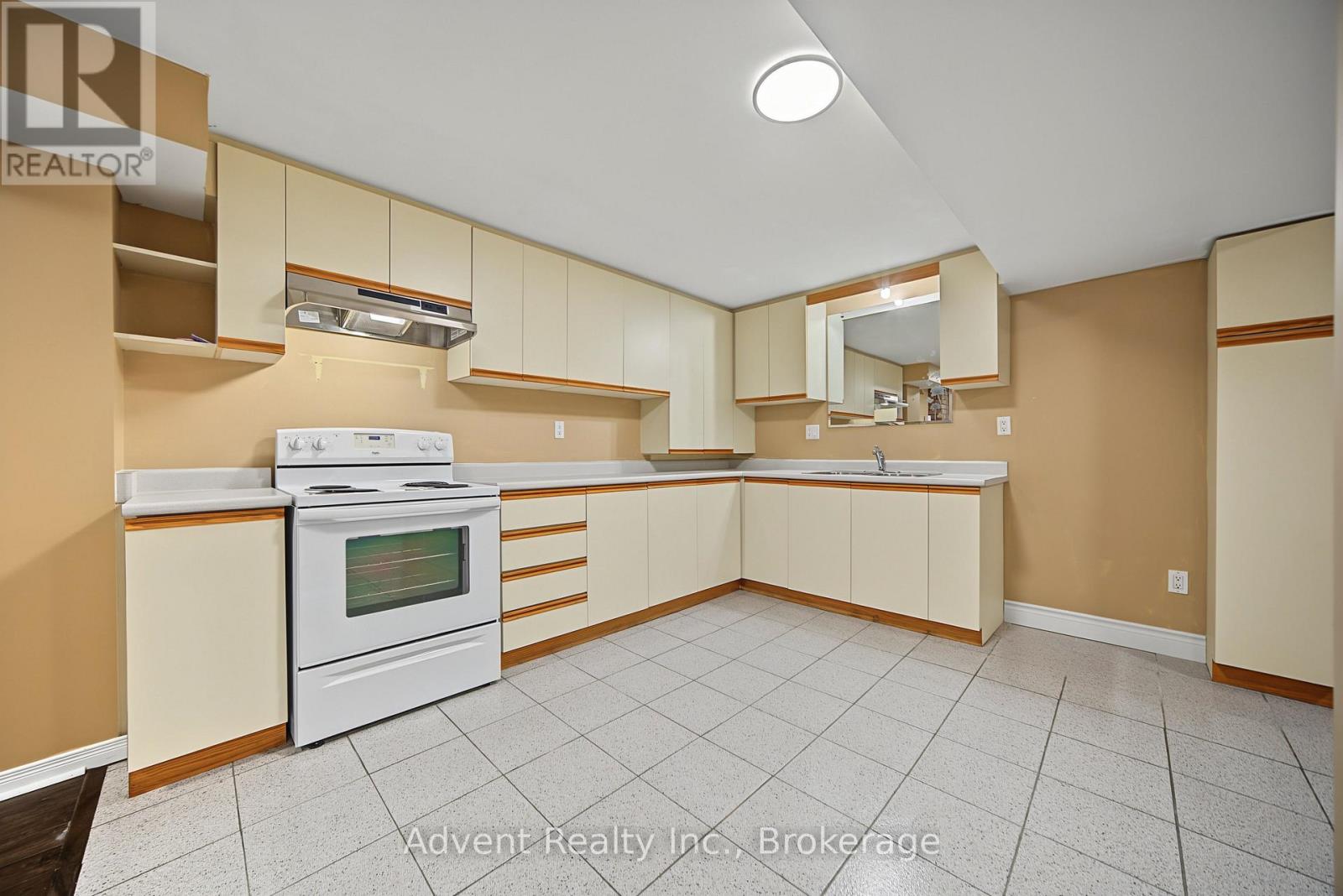 108 Valleyway Crescent Property Photo 42