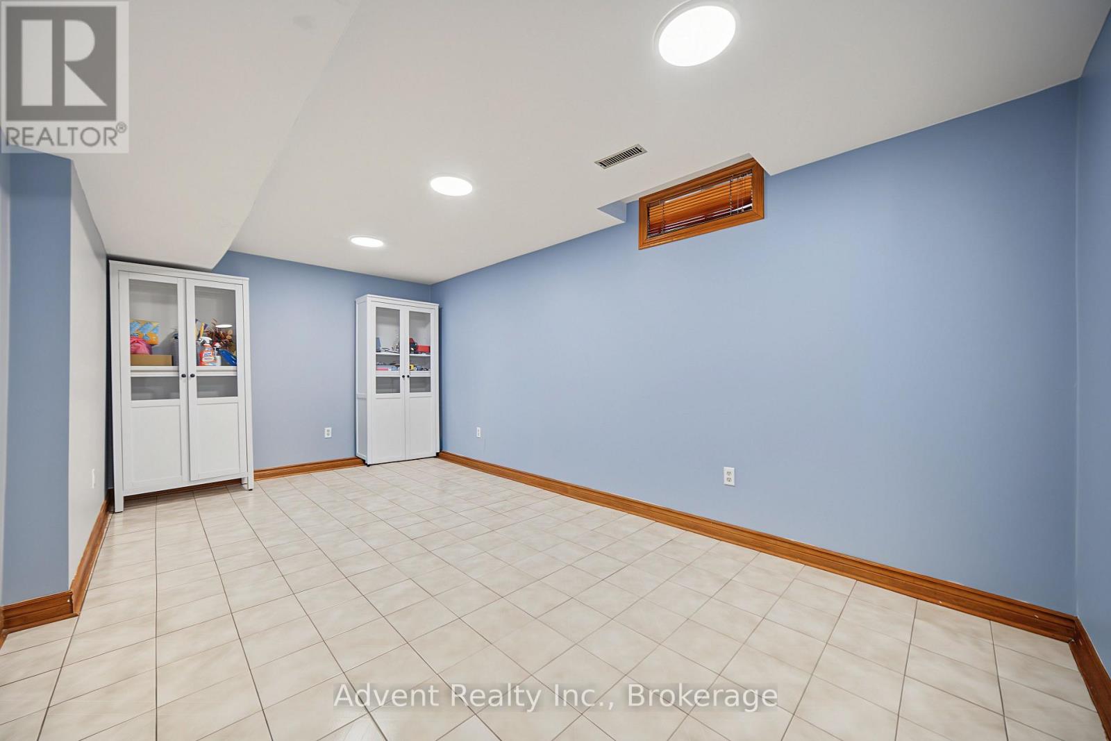108 Valleyway Crescent Property Photo 44