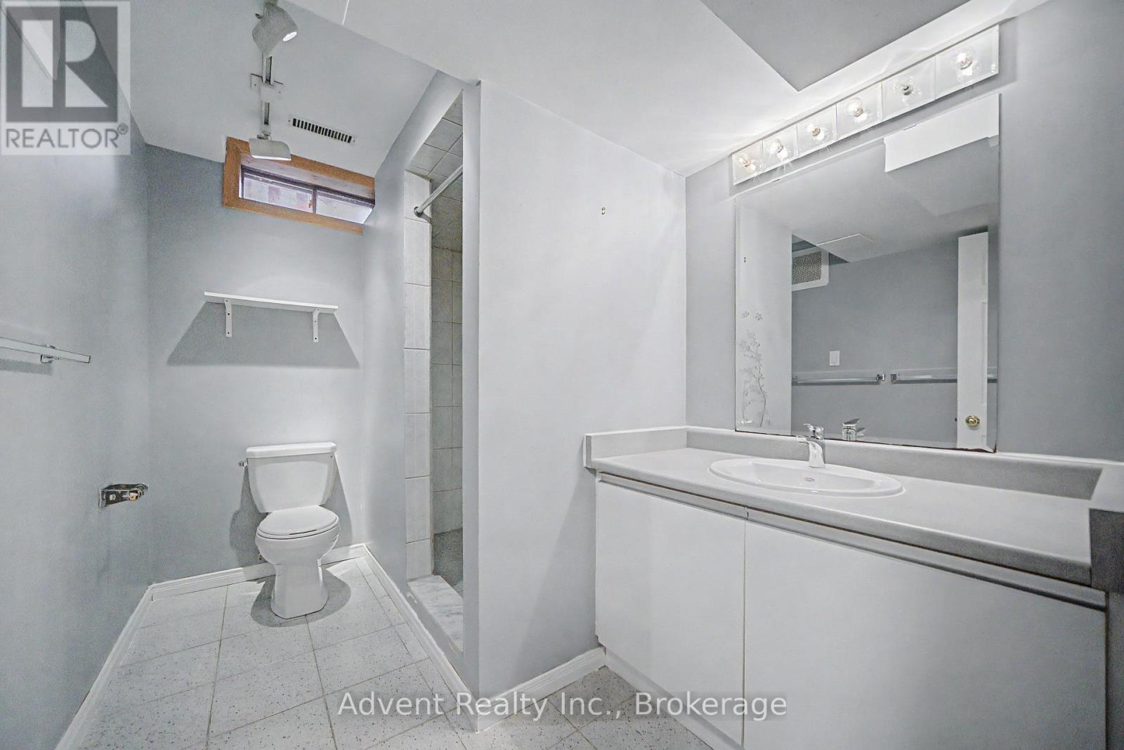 108 Valleyway Crescent Property Photo 45
