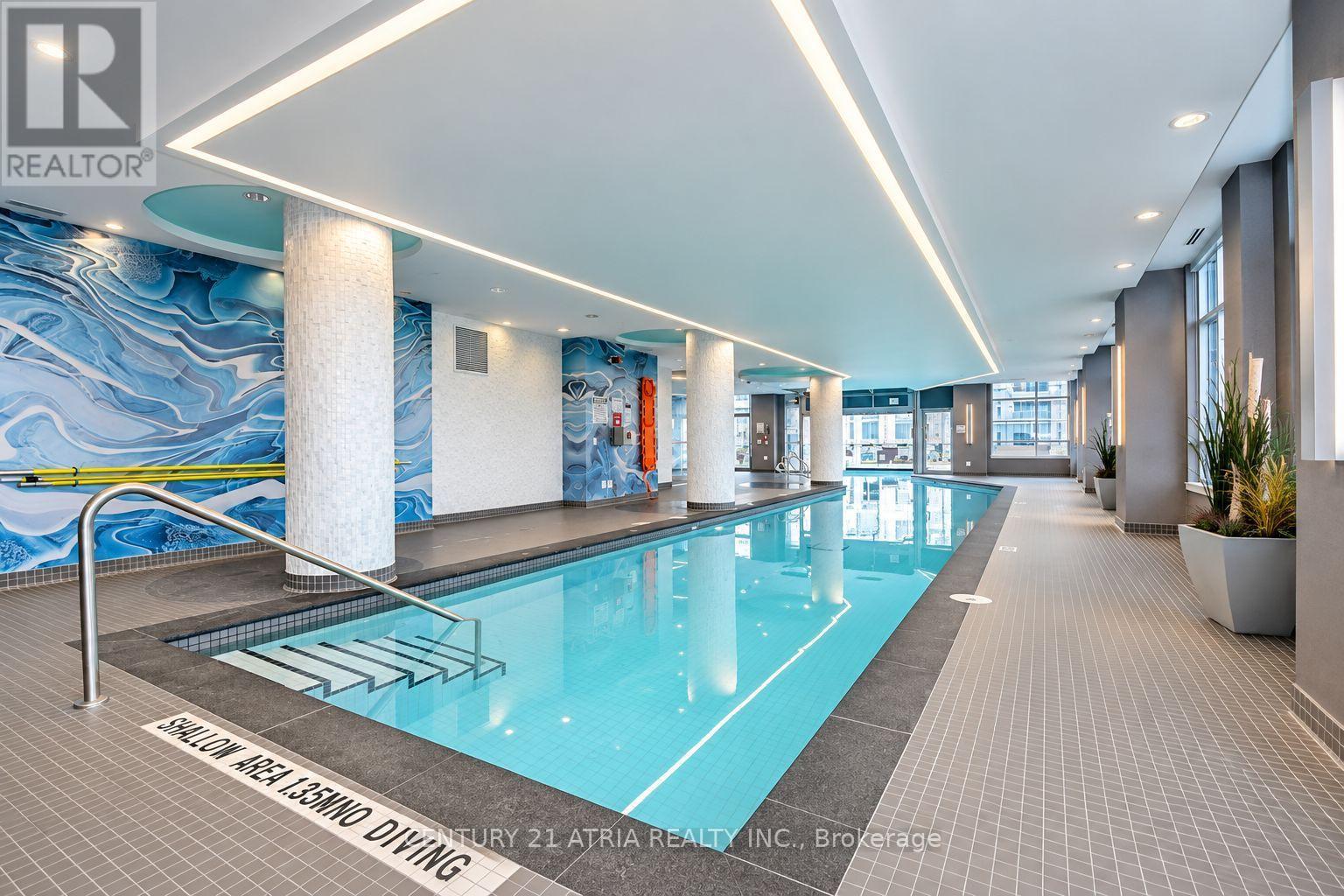507 - 9201 Yonge Street Property Photo 7