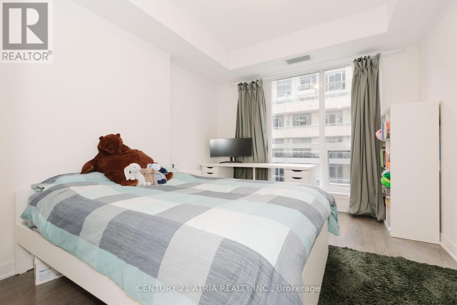507 - 9201 Yonge Street Property Photo 20