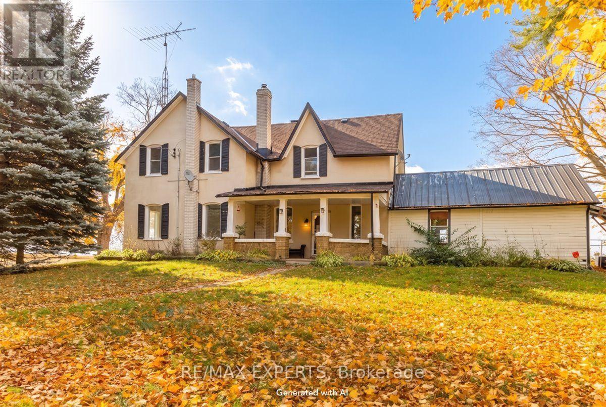 5329 15th Line Property Photo 1