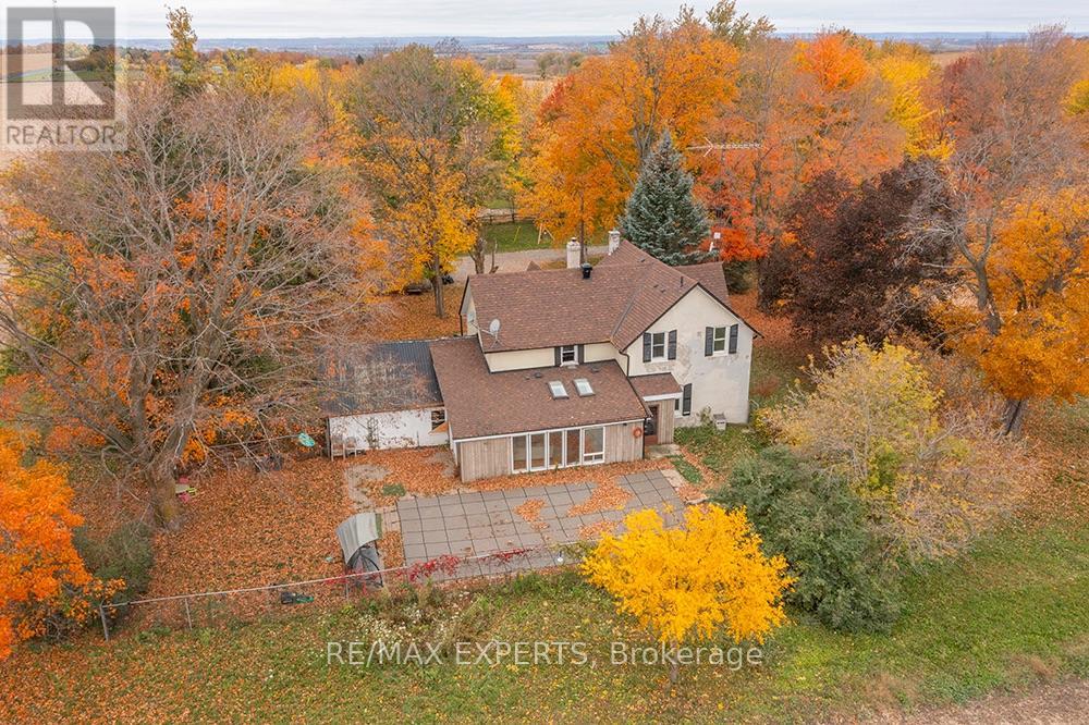 5329 15th Line Property Photo 48