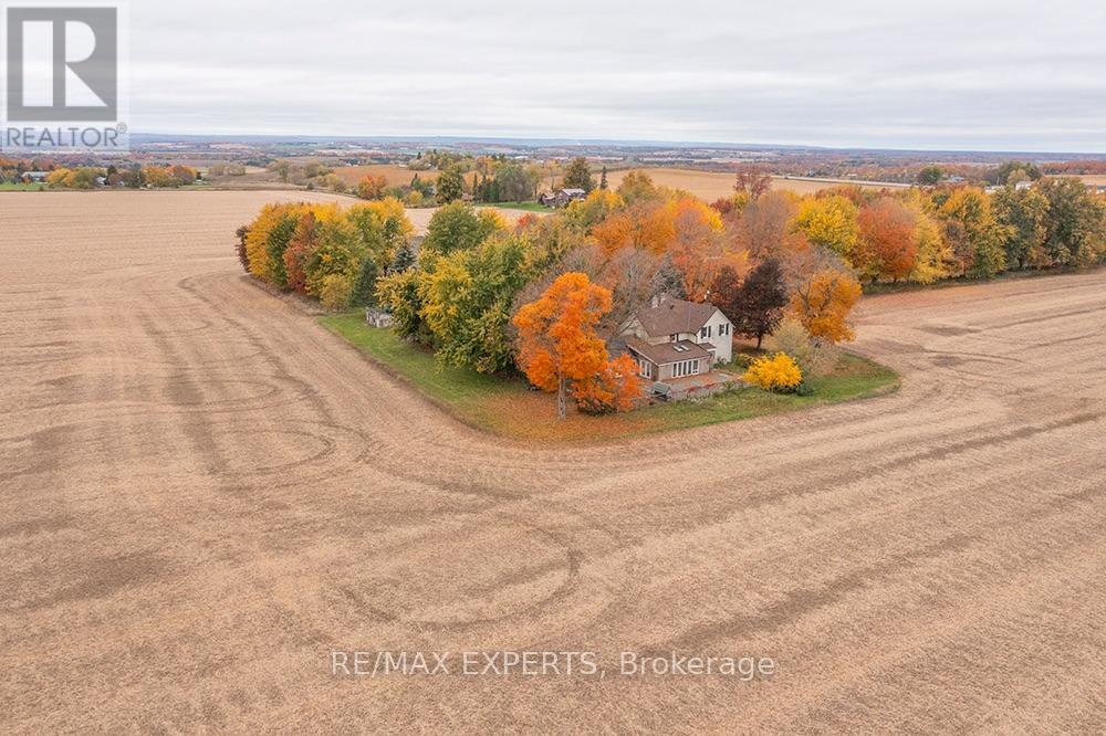 5329 15th Line Property Photo 49