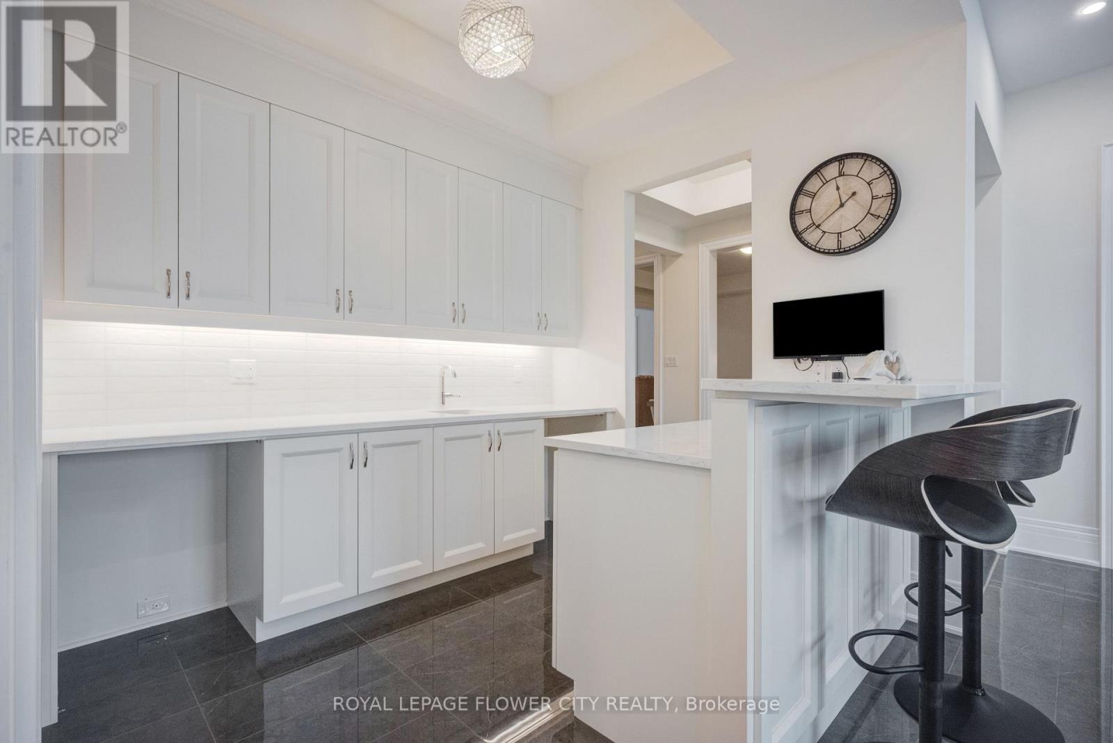 20 Seraville Street Property Photo 17
