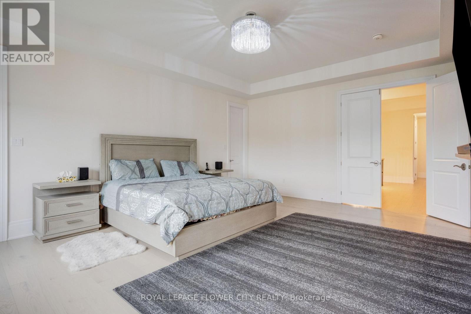 20 Seraville Street Property Photo 37