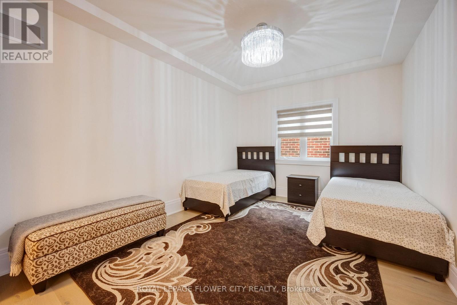 20 Seraville Street Property Photo 42