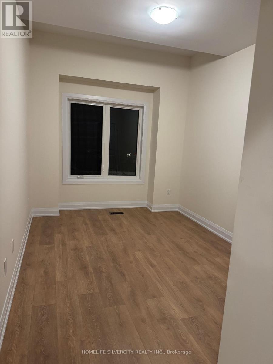 125 Seguin Street Property Photo 5
