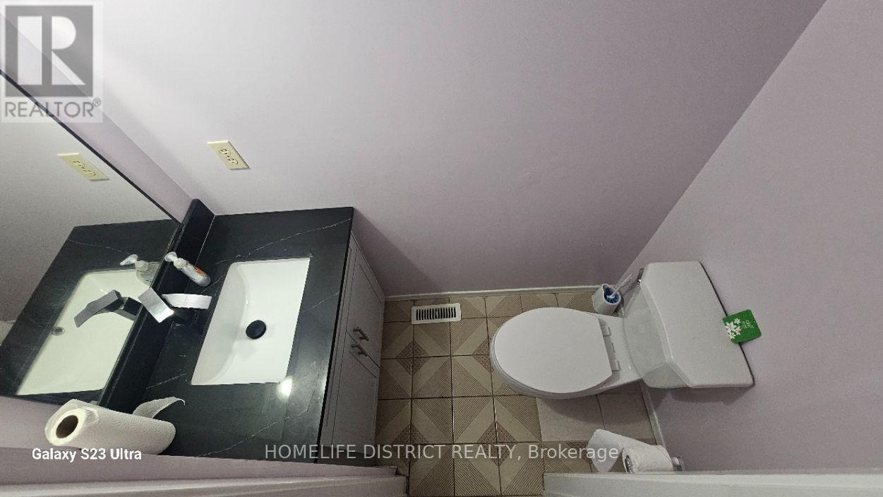 72 Stather Crescent Property Photo 3