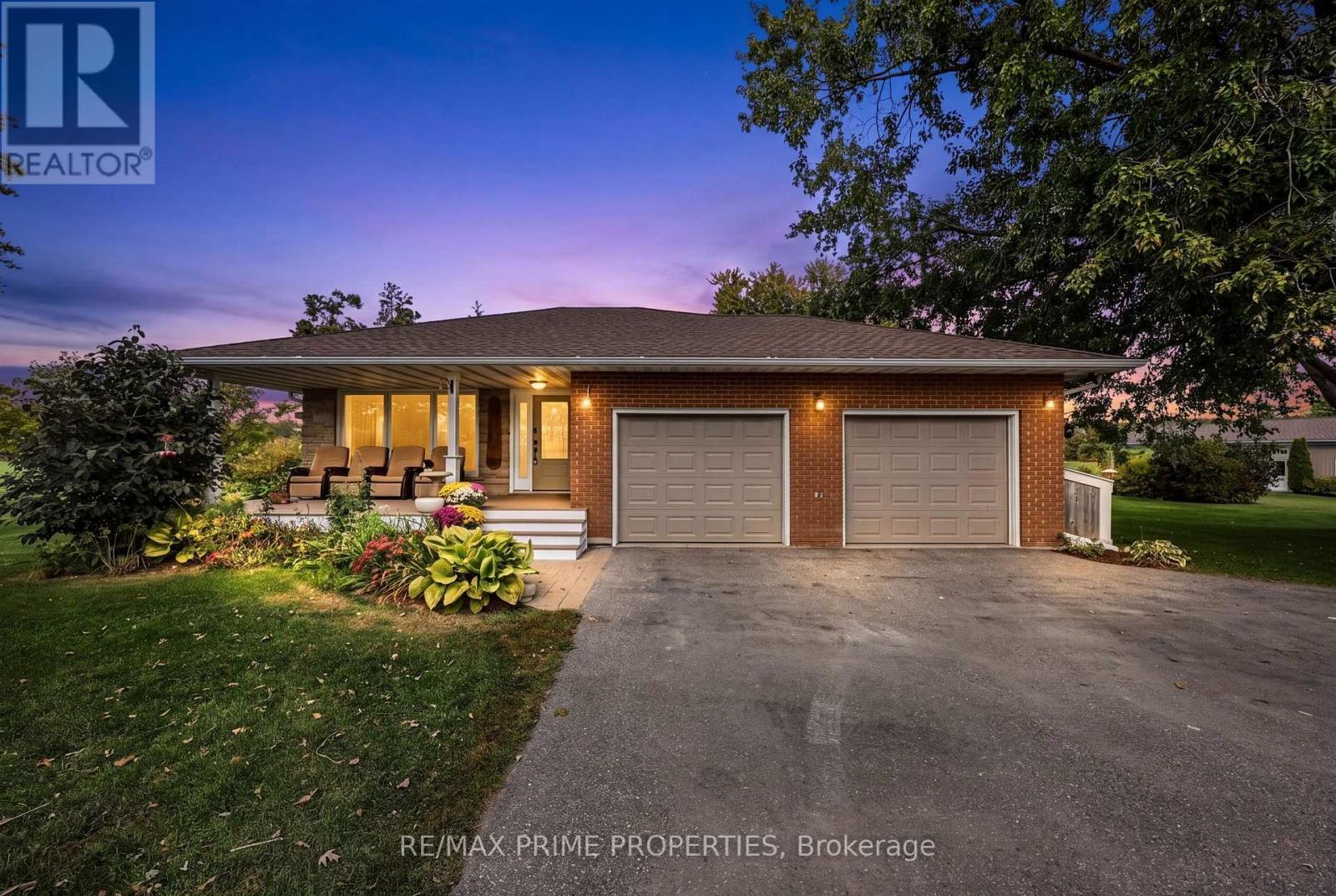 426 Zephyr Road Property Photo 1