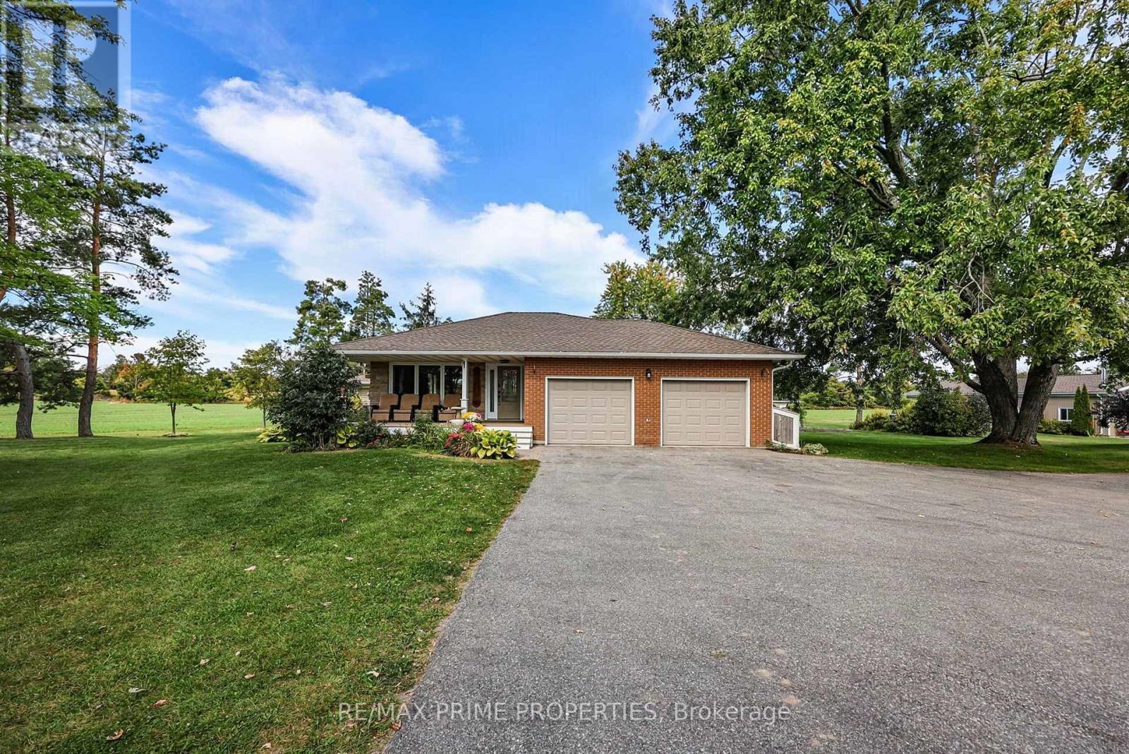 426 Zephyr Road Property Photo 2