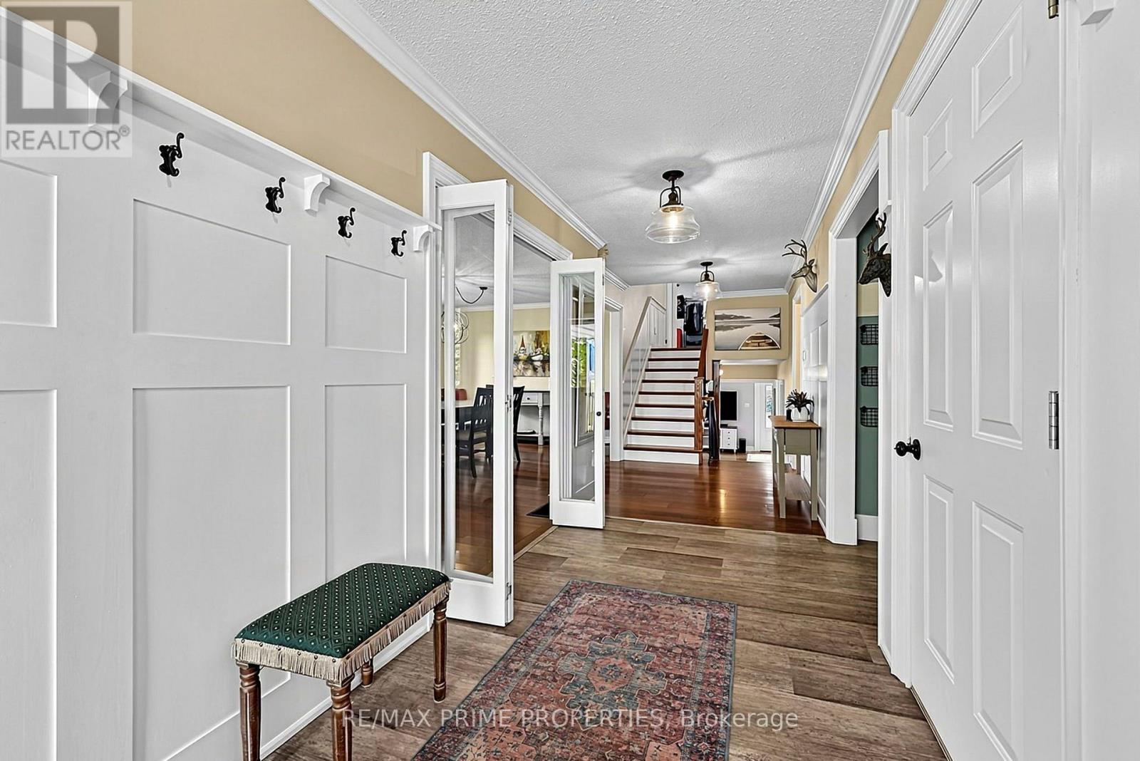 426 Zephyr Road Property Photo 5