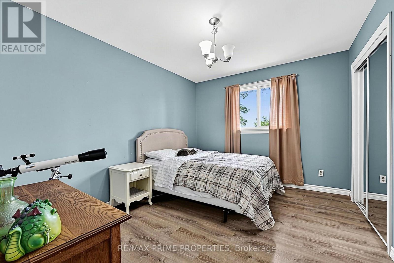 426 Zephyr Road Property Photo 14