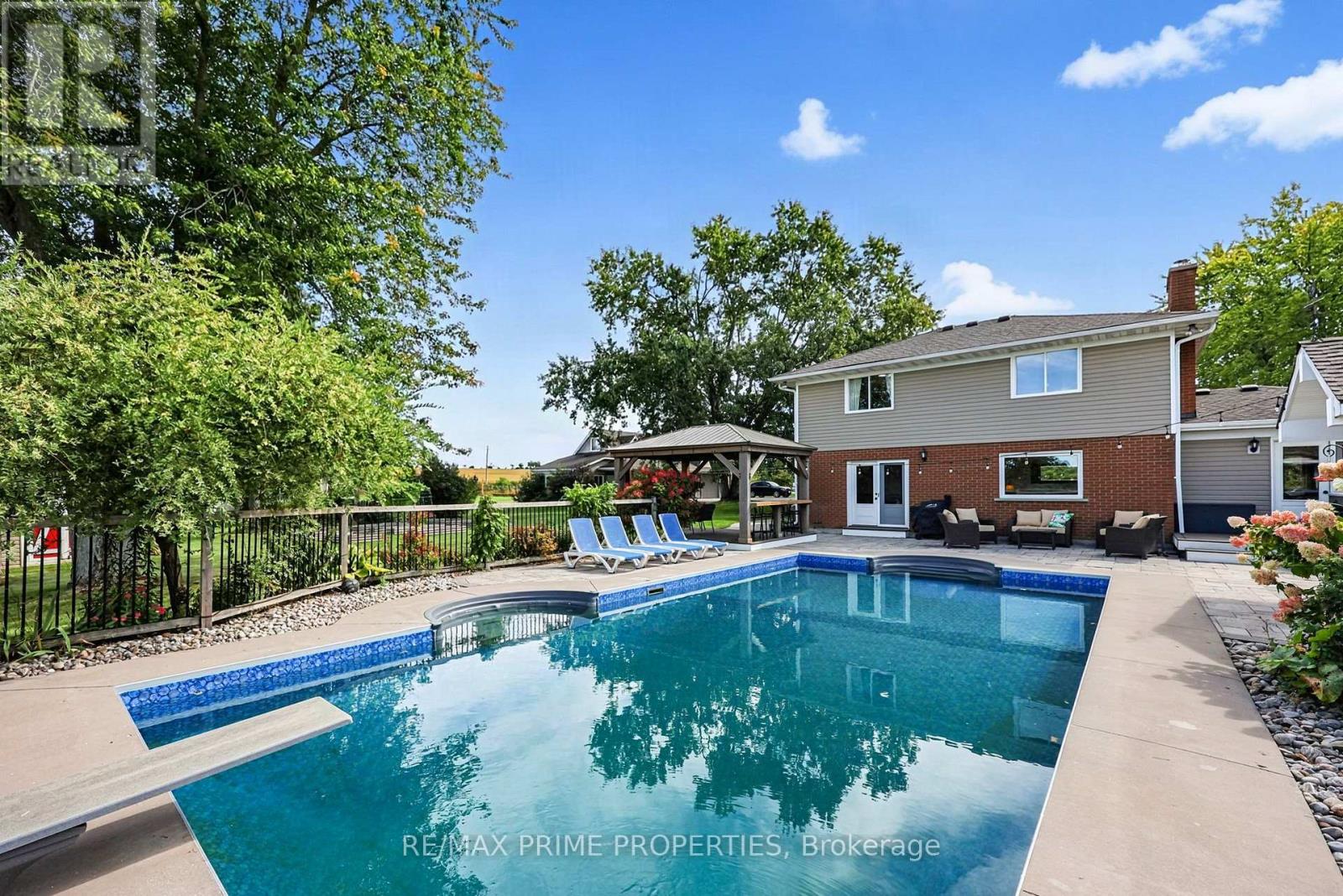 426 Zephyr Road Property Photo 43