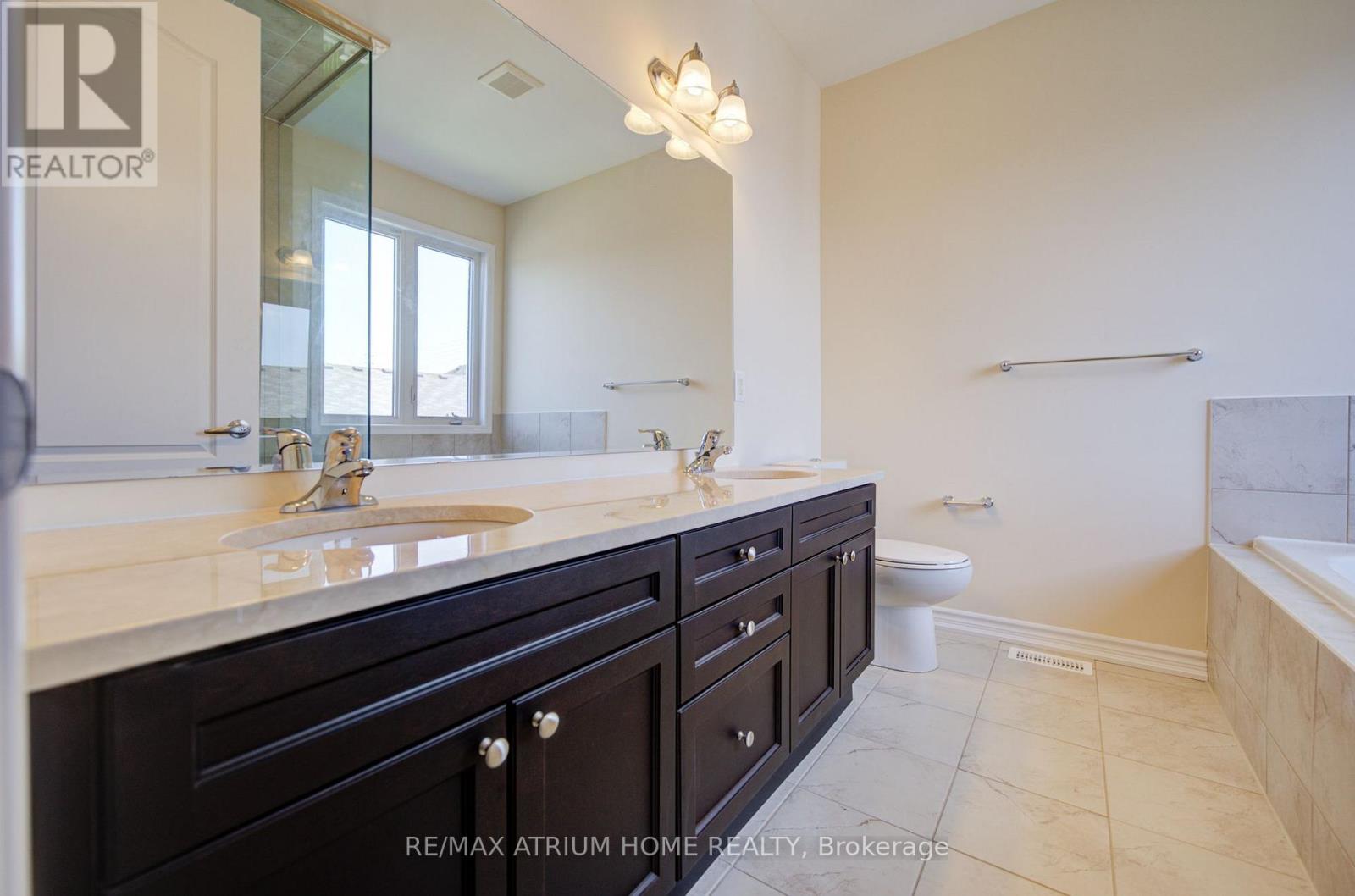 396 Thomas Phillips Drive Property Photo 43