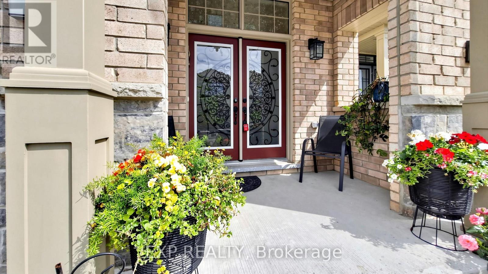34 Buttonleaf Crescent Property Photo 3