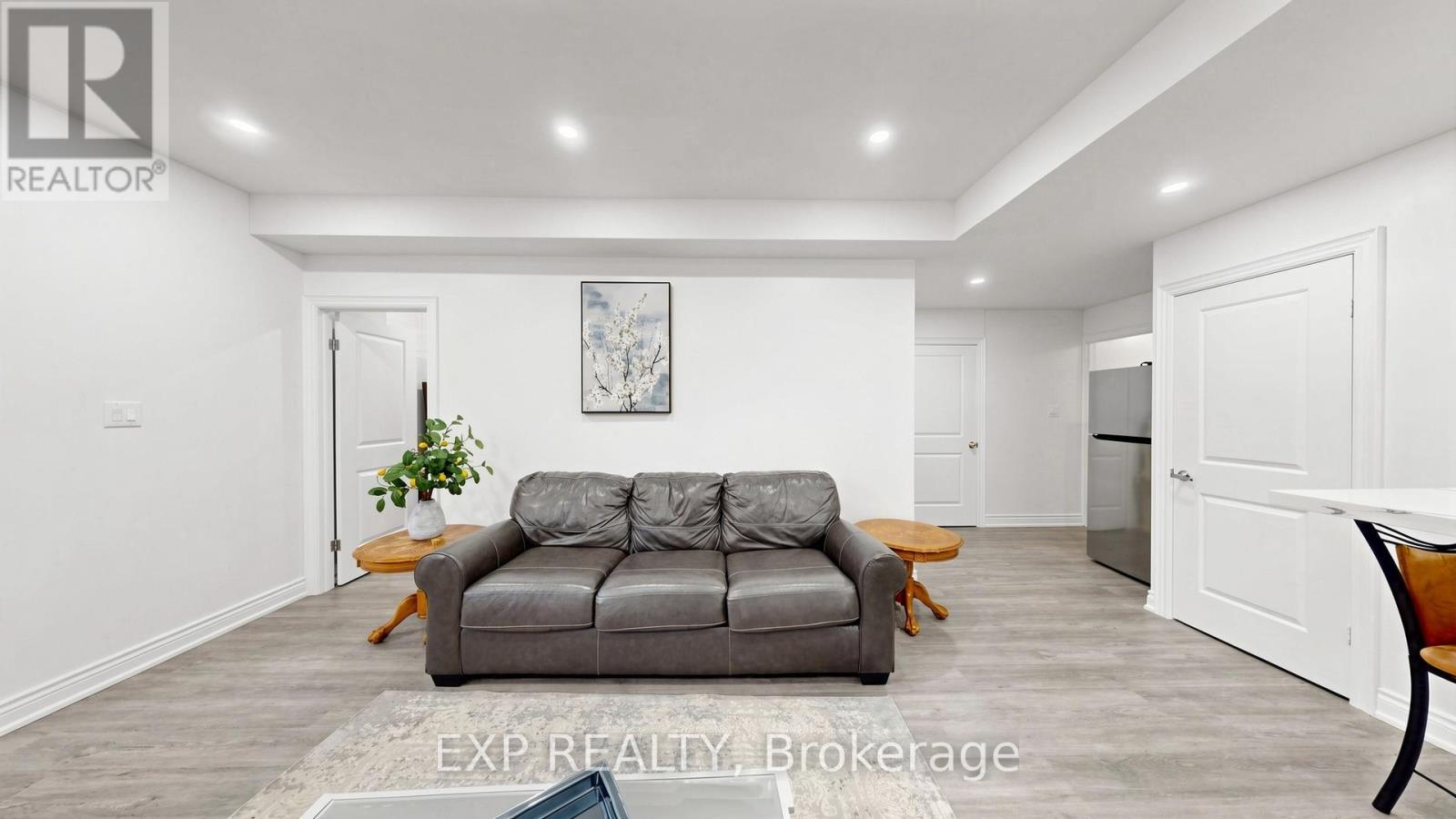 34 Buttonleaf Crescent Property Photo 32