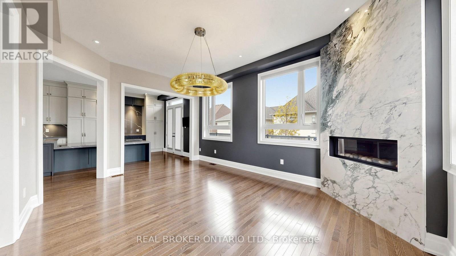 106 Via Romano Boulevard Property Photo 8