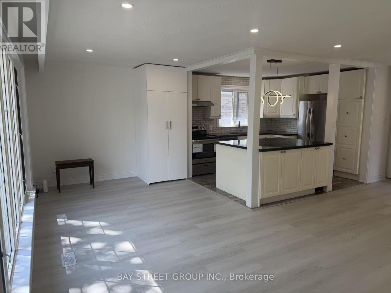 517 Lynett Crescent Photo de la propriété 1