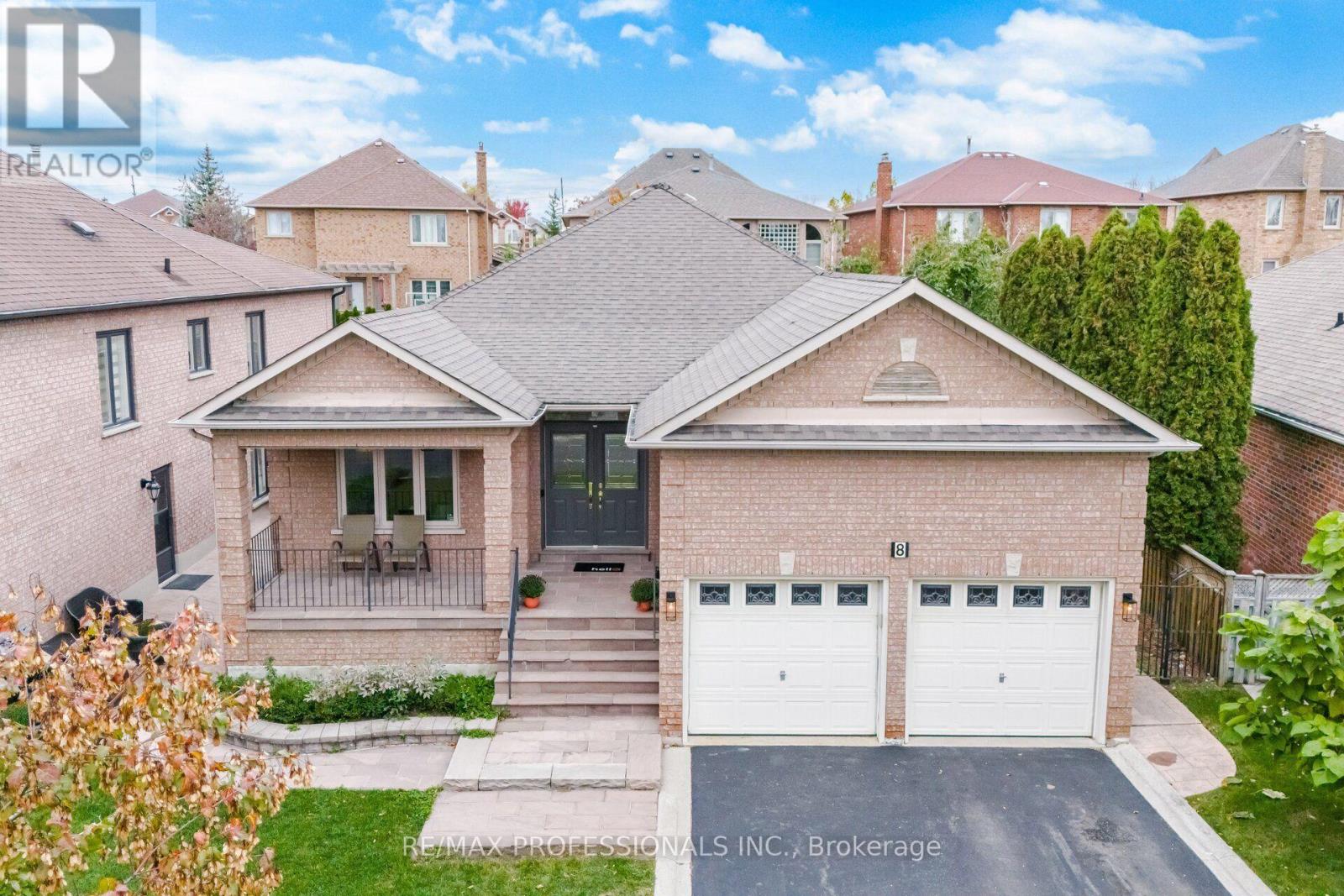 8 Piper Court Property Photo 3