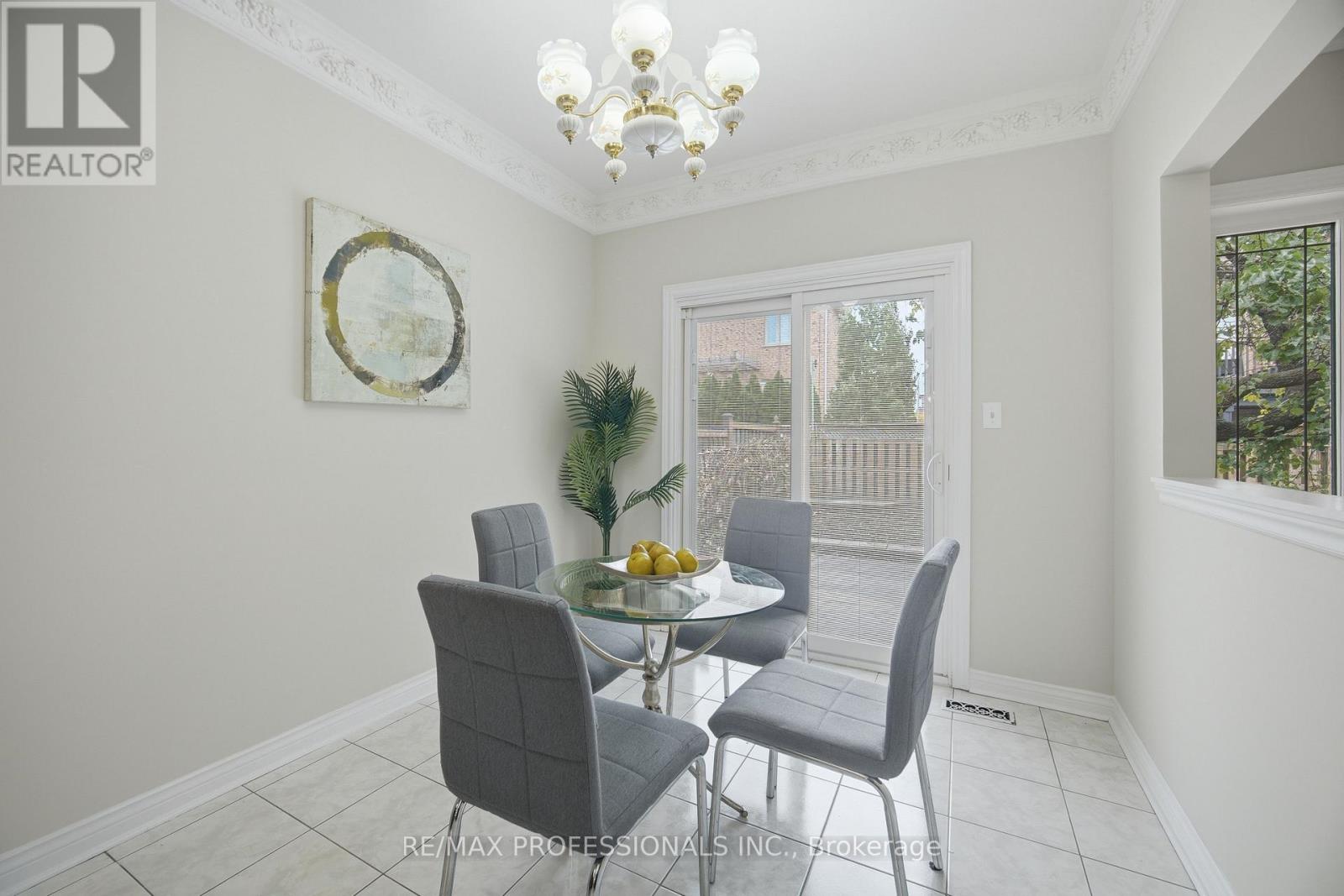 8 Piper Court Property Photo 16