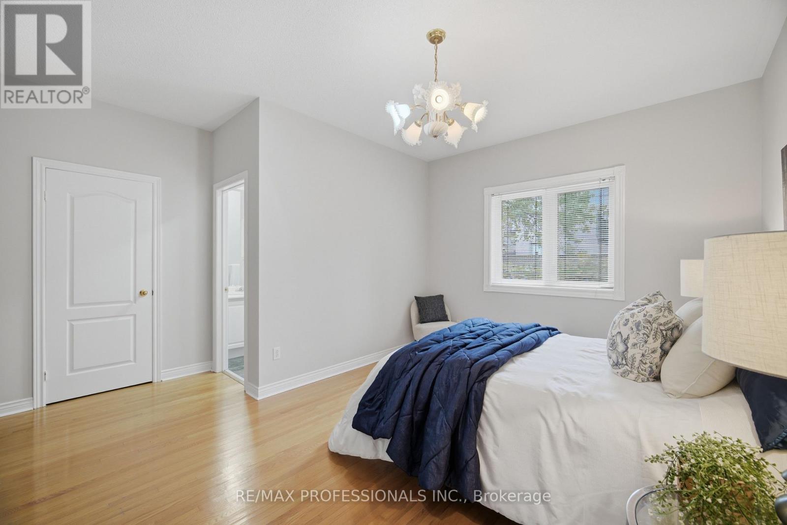 8 Piper Court Property Photo 22