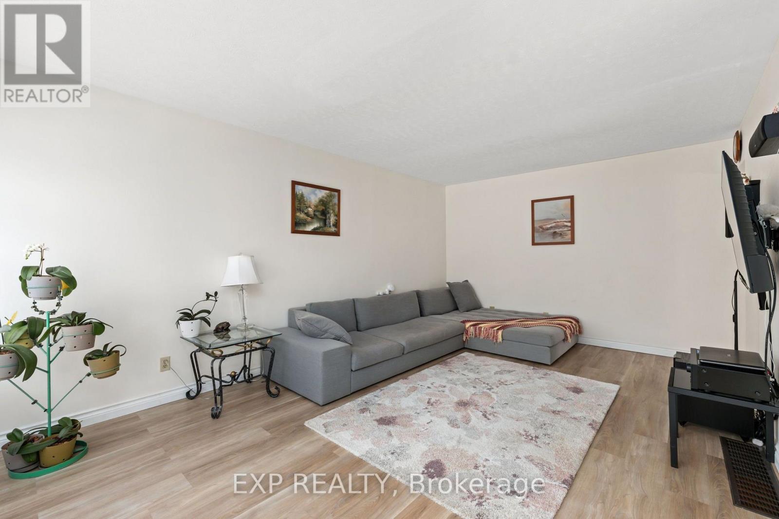 30 Harrison Avenue Property Photo 5