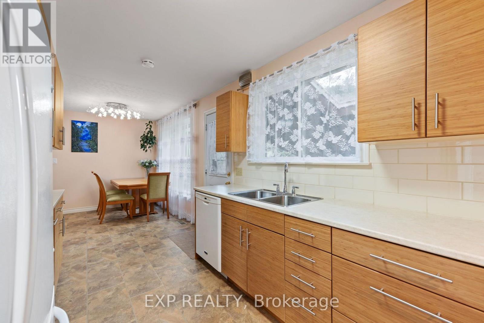 30 Harrison Avenue Property Photo 10