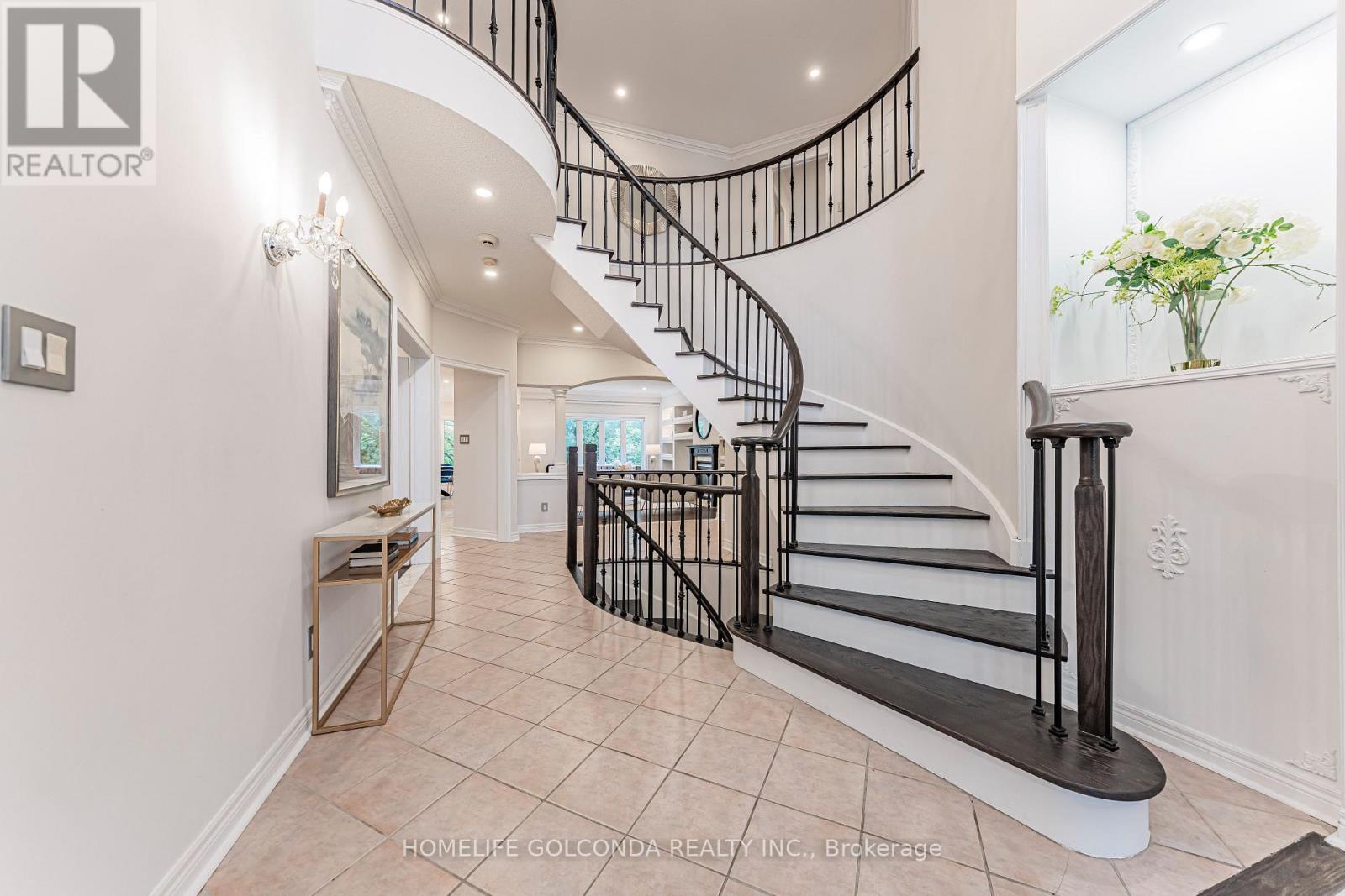 30 Goldring Crescent Property Photo 18