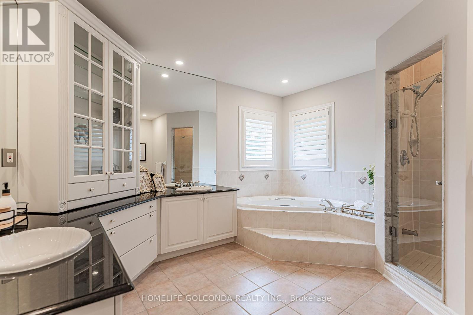 30 Goldring Crescent Property Photo 23