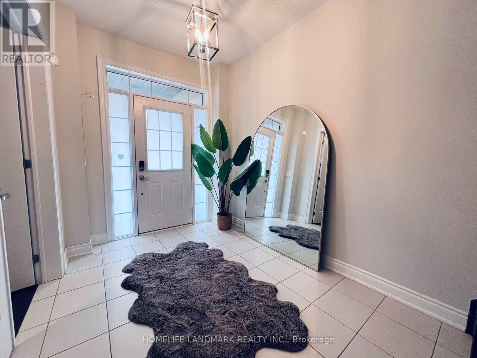 114 Puccini Drive Property Photo 3