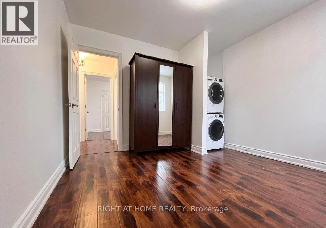 Upper - 195 Taylor Mills Drive N Property Photo 18