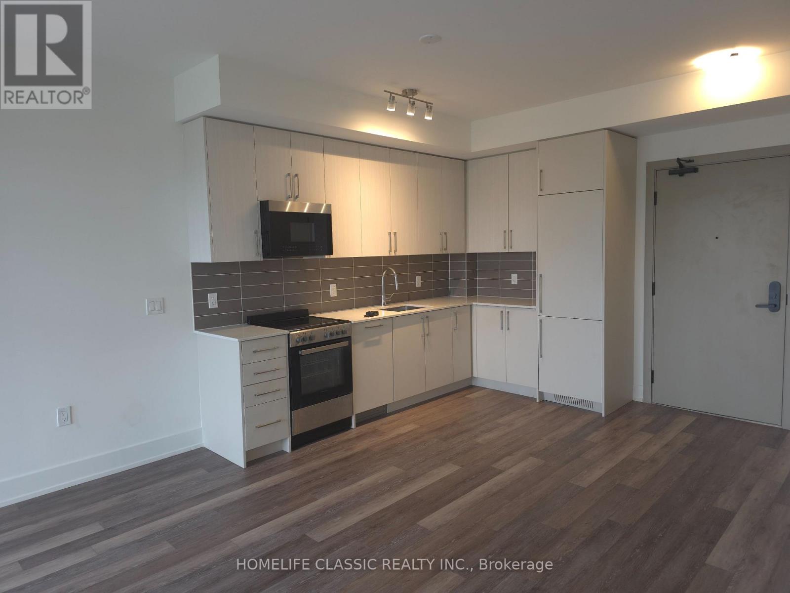 419 - 2075 King Road Property Photo 10