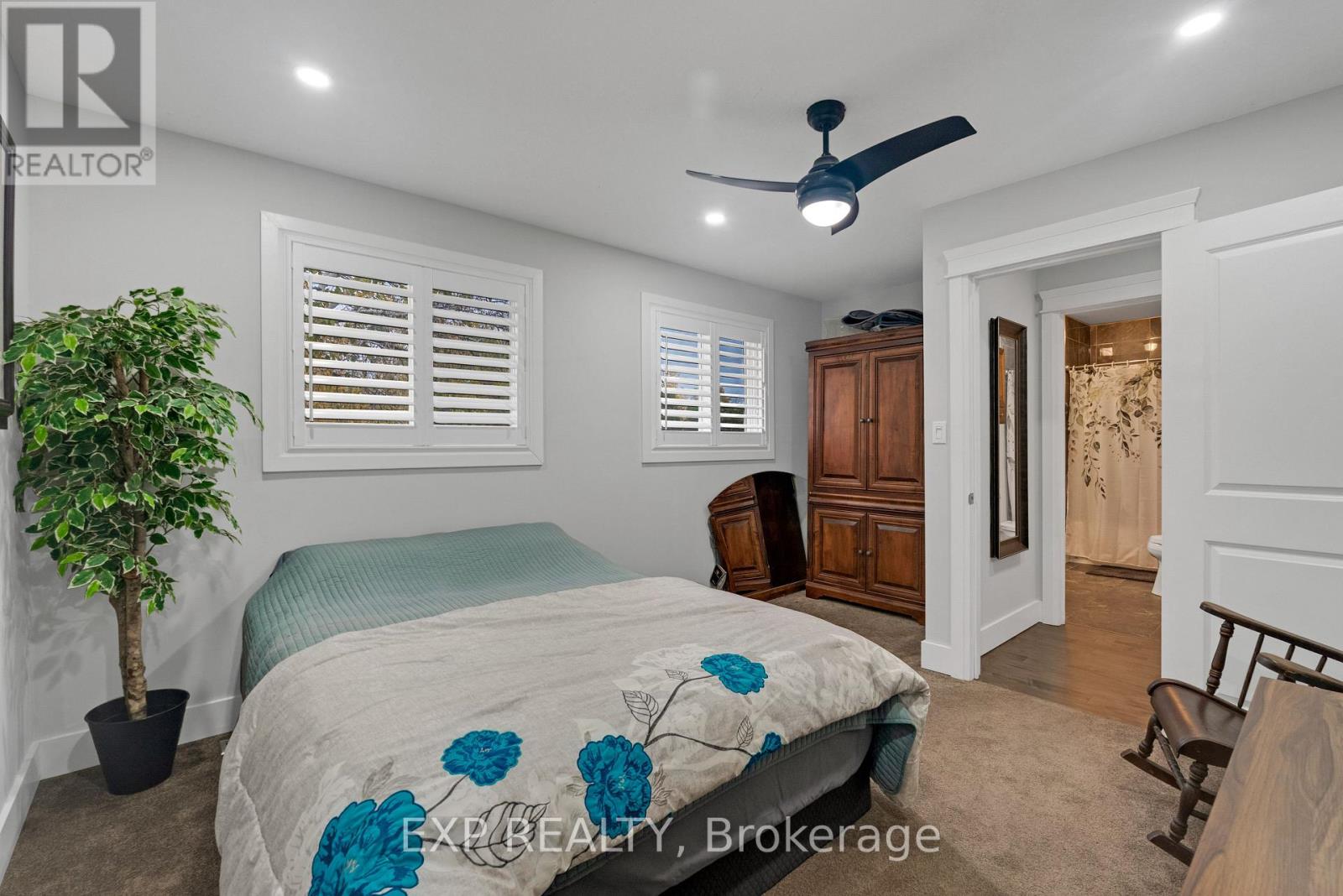 143 Albert Street W Property Photo 20