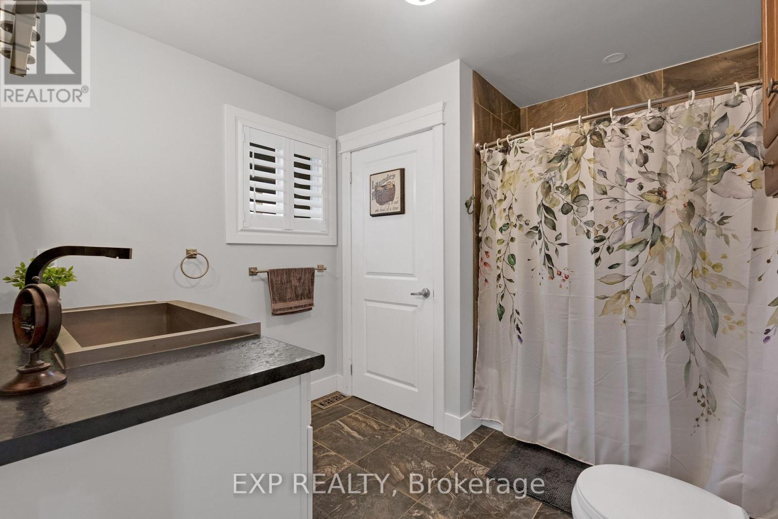 143 Albert Street W Property Photo 21