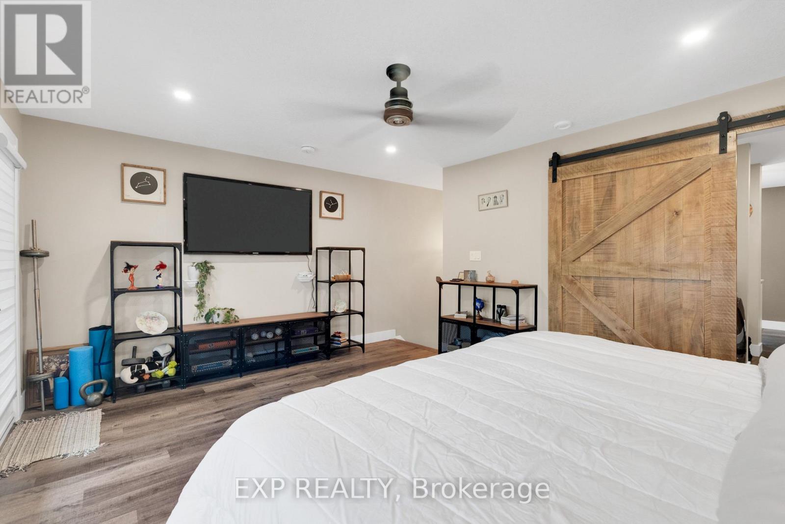 143 Albert Street W Property Photo 34