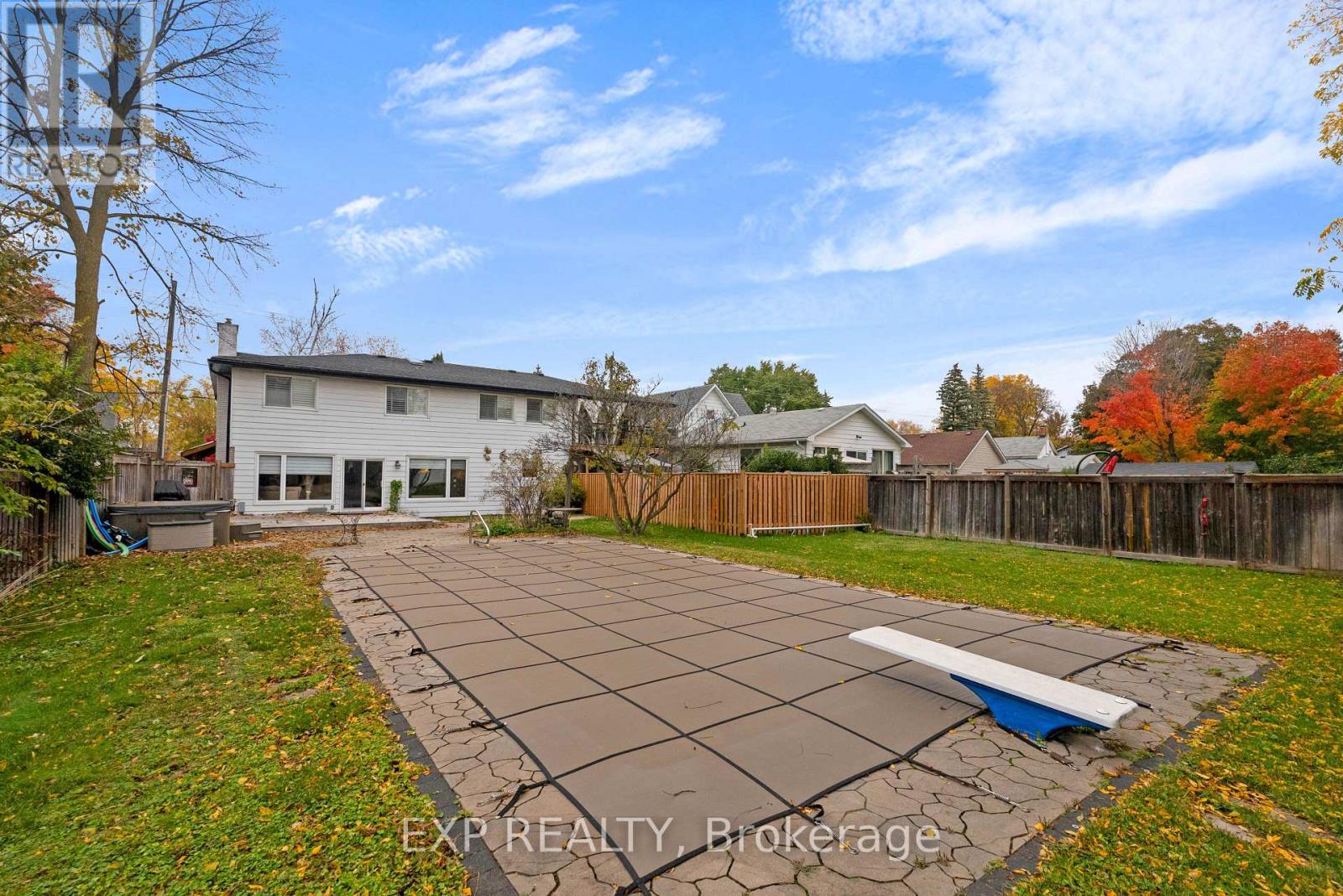 143 Albert Street W Property Photo 49