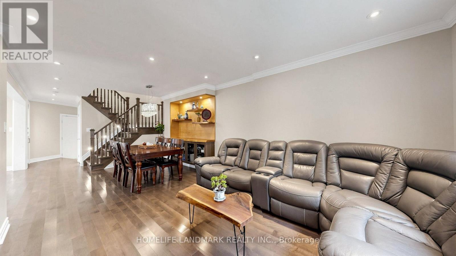 4 Bishop Crescent Property Photo 6